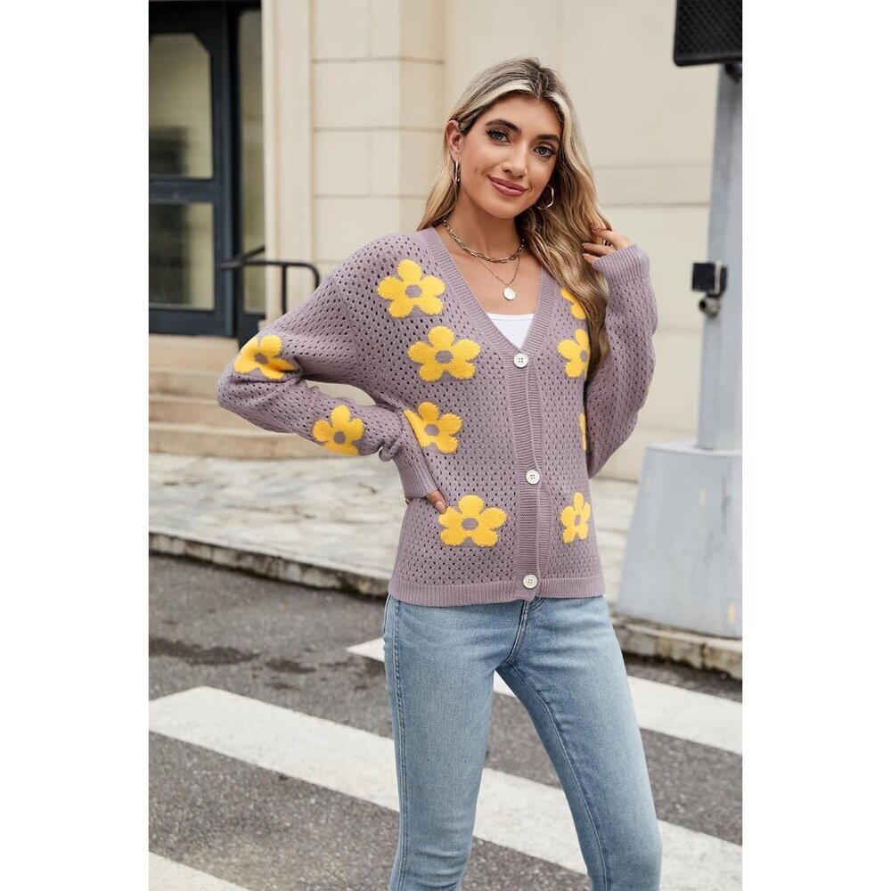 Women Crochet Cropped Cardigan Lightweight V Neck Flower Knit Fall Outfits - Picture 3 of 4